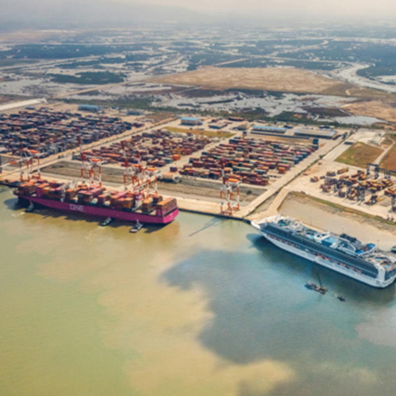 Európai befektetők szeretnének befektetni egy vietnami kikötői logisztikai projektbe